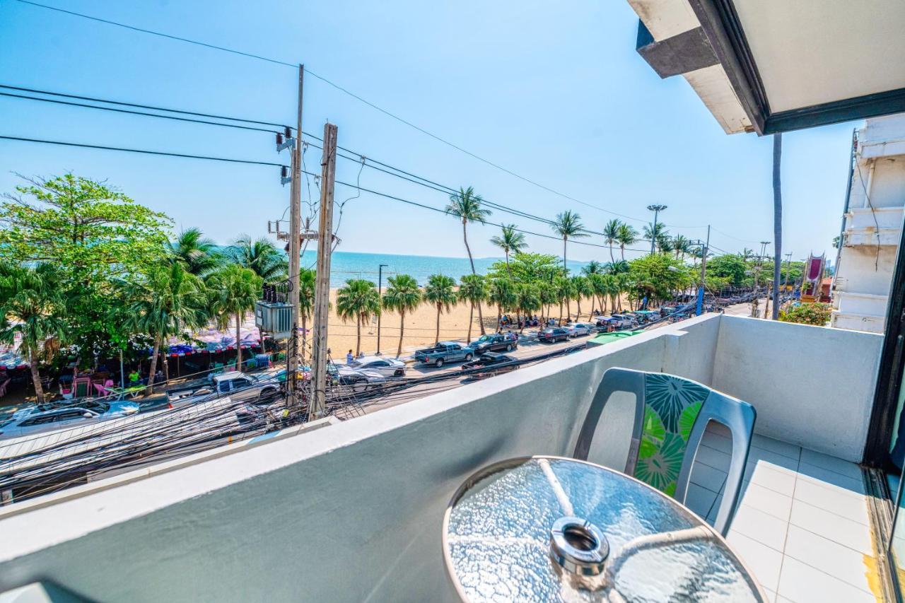 Happy Jomtien - Beachfront Exterior foto