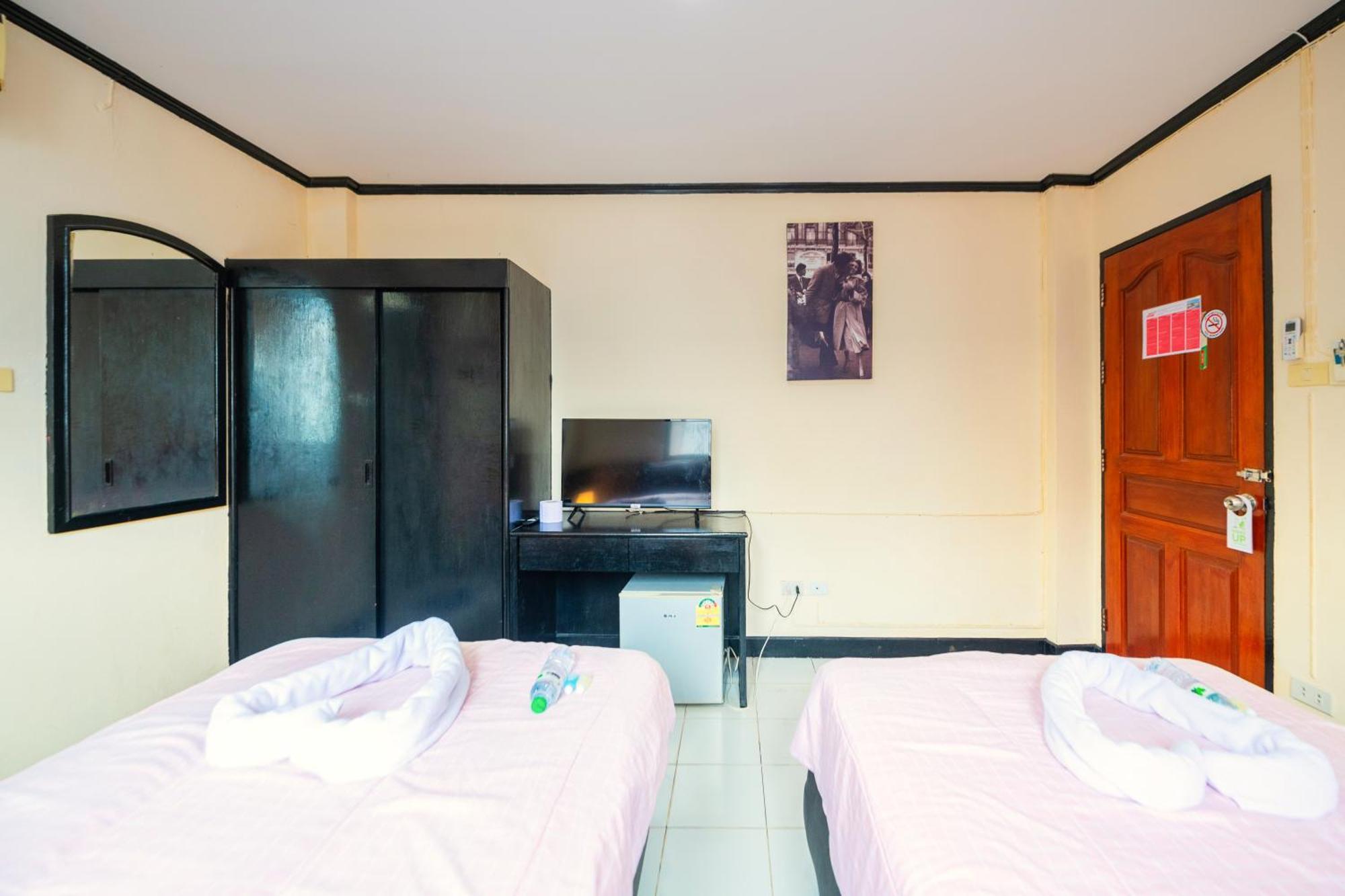 Happy Jomtien - Beachfront Habitación foto