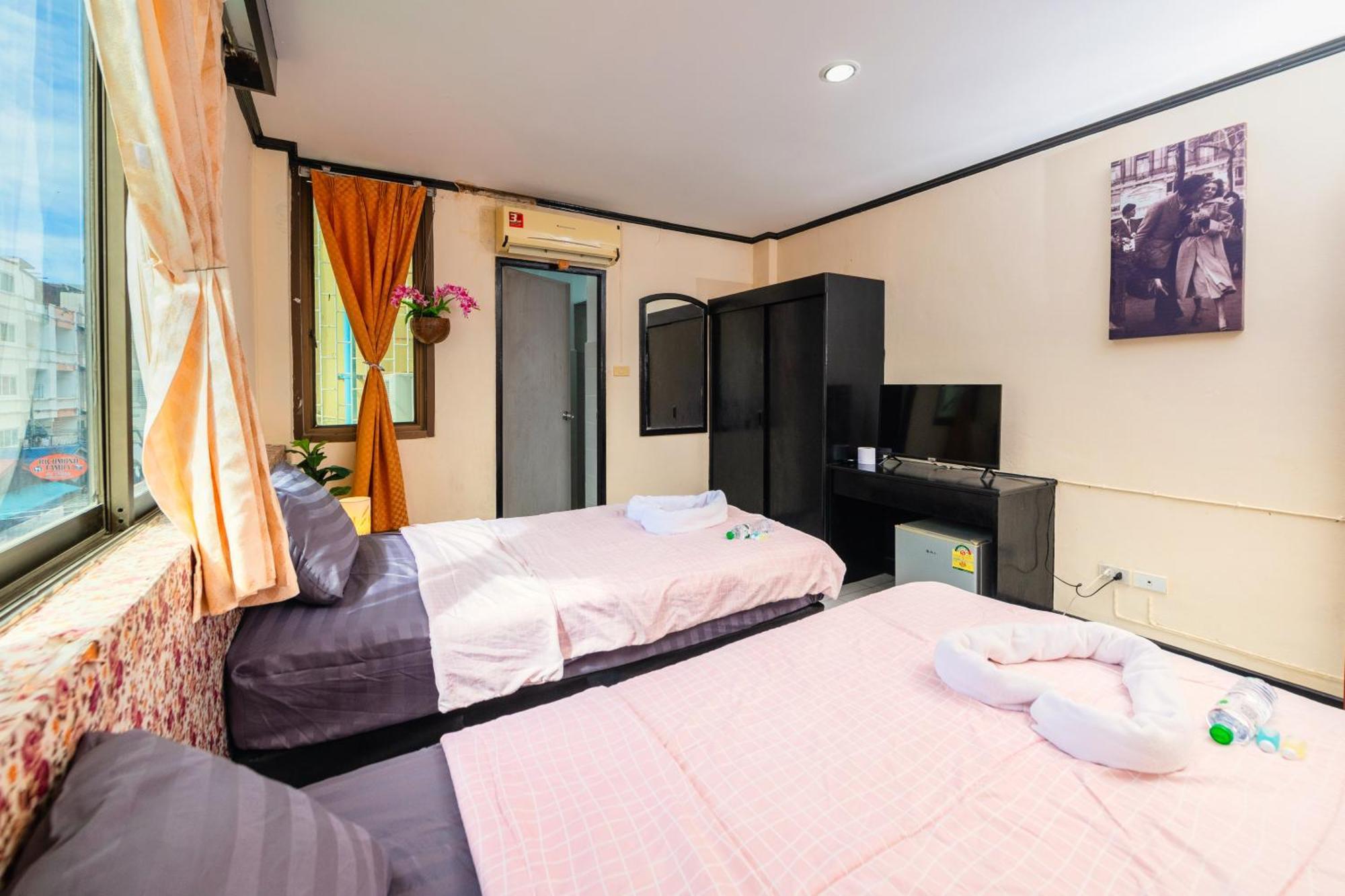 Happy Jomtien - Beachfront Habitación foto